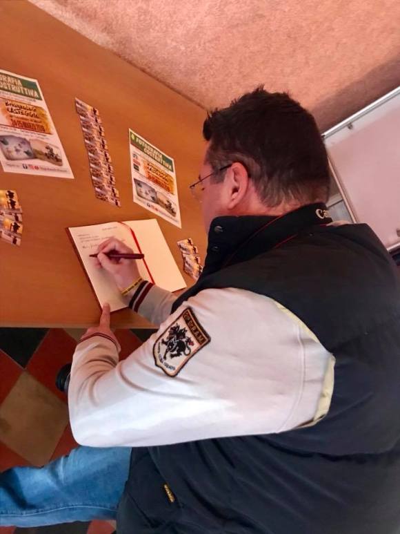 29541322_432606090528600_6401987530427992243_n