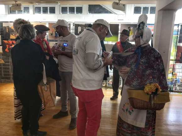 le maschere rappresentanti le città di grugliasco